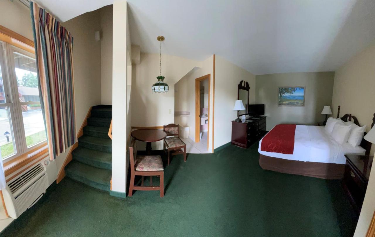 Hotel Mohican Motel, Conveniently Located To George Attractions 5*
