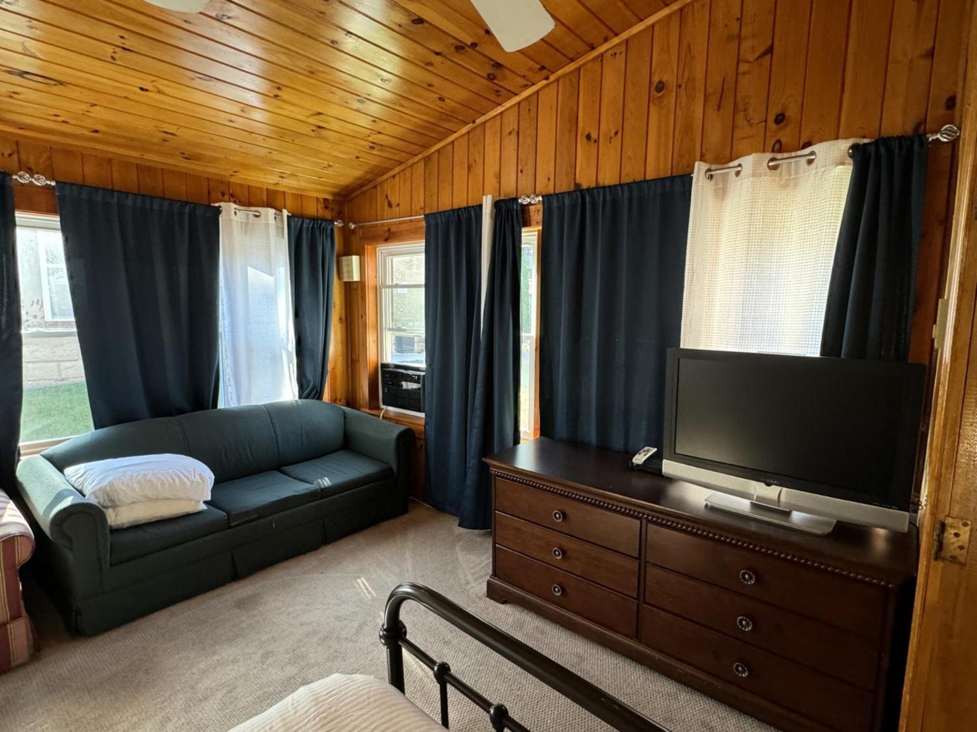 Mohican Motel, Conveniently Located To George Attractions