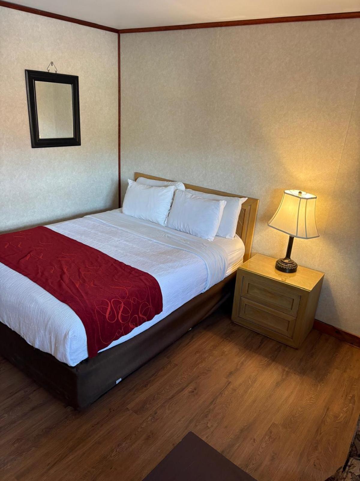 Mohican Motel, Conveniently Located To George Attractions