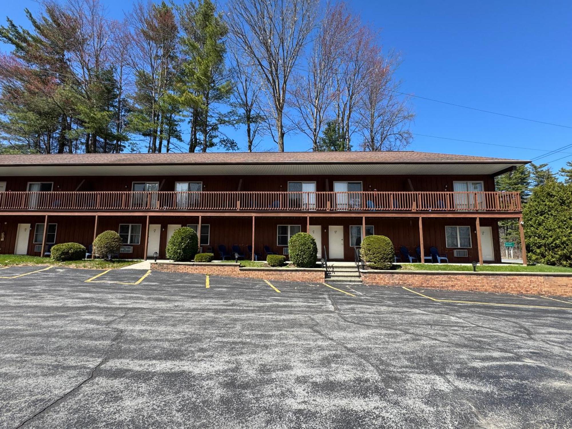 Mohican Motel, Conveniently Located To George Attractions