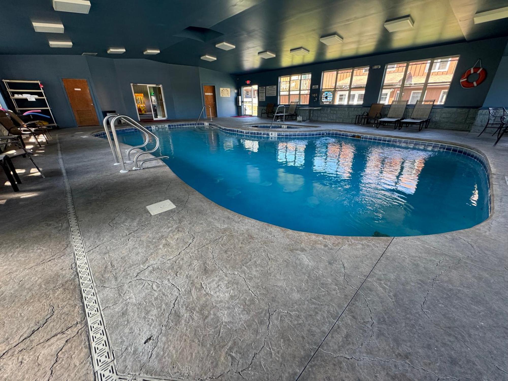 Mohican Motel, Conveniently Located To George Attractions Hotel 5*
