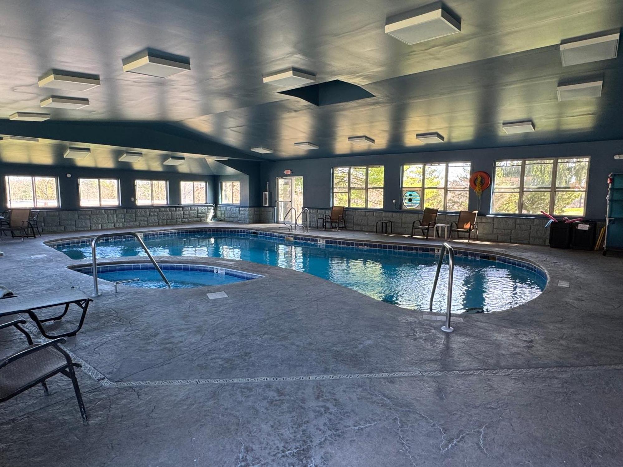 Mohican Motel, Conveniently Located To George Attractions Hotel 5*